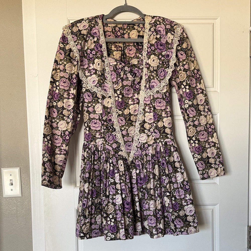 Kate Warner Floral Dress with Lace Accents